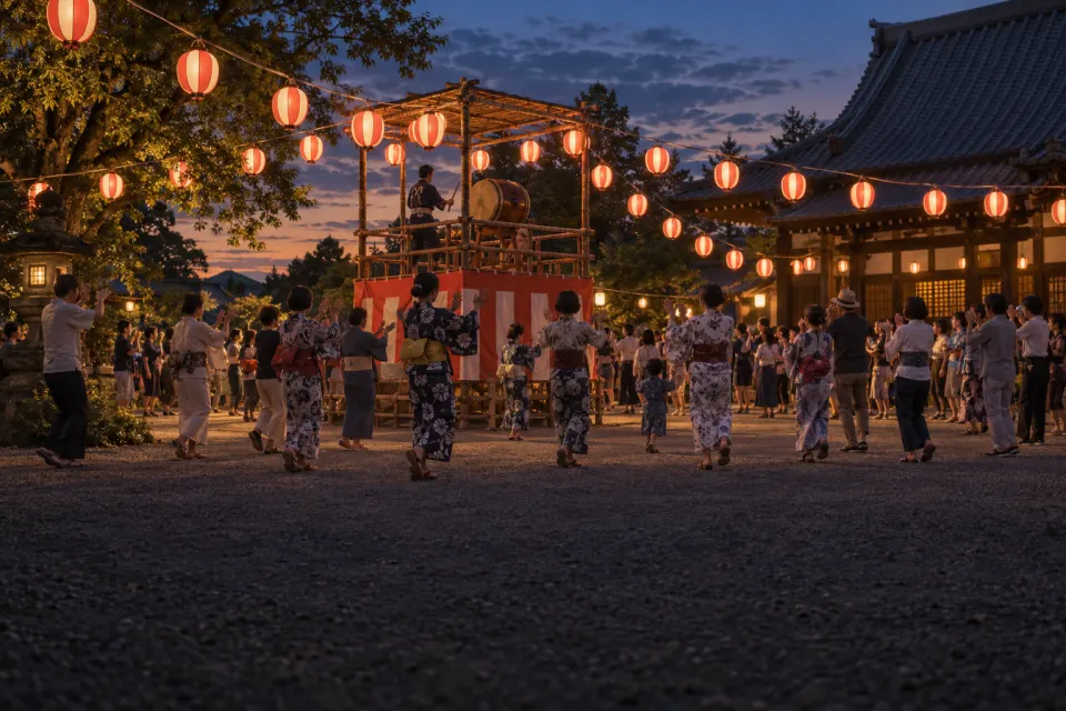 Obon bon-odori under paper lanterns