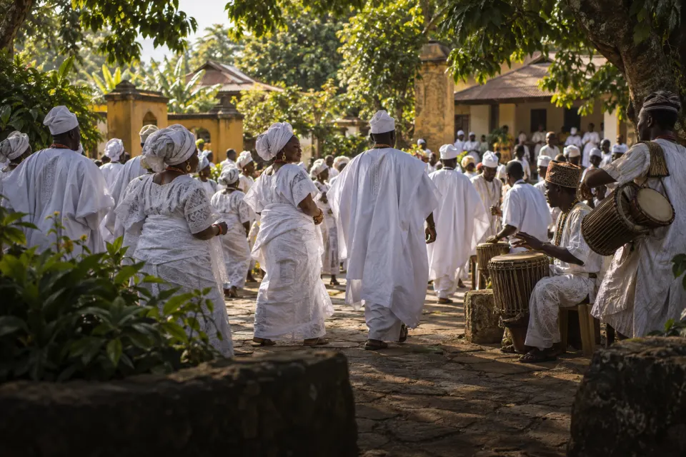 the Osun-Osogbo grove, white cloth, the river