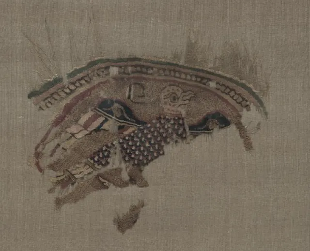 Fragmentary roundel with eagle in gold ground