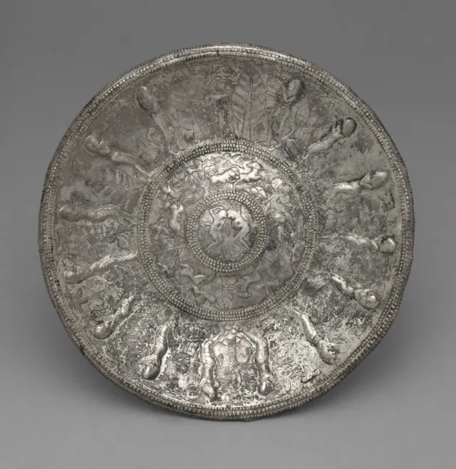 Dish with Tambourine Players