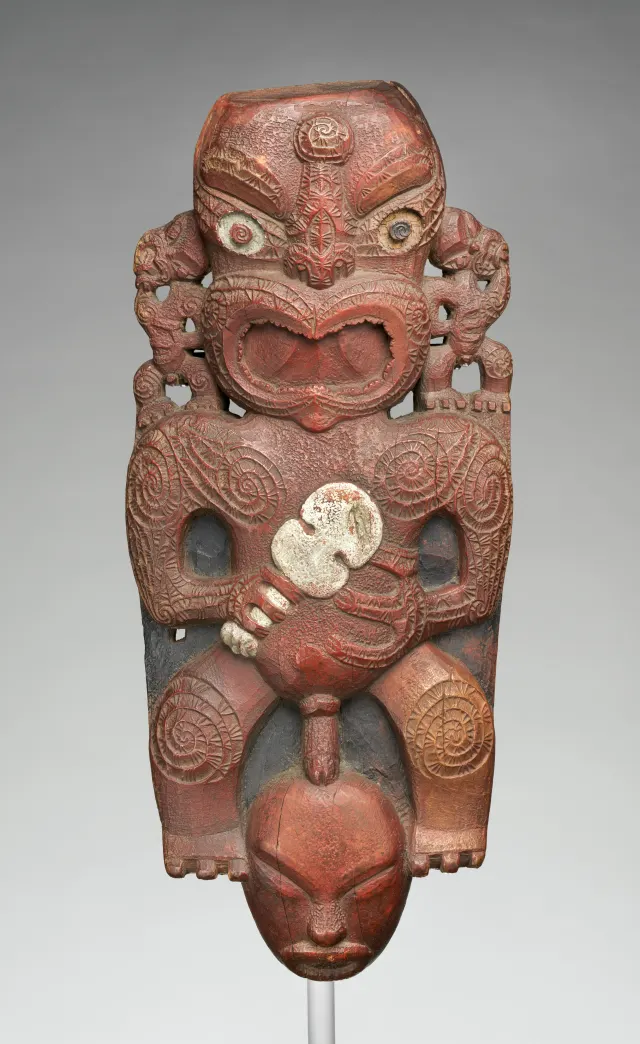 Tekoteko (gable figure)